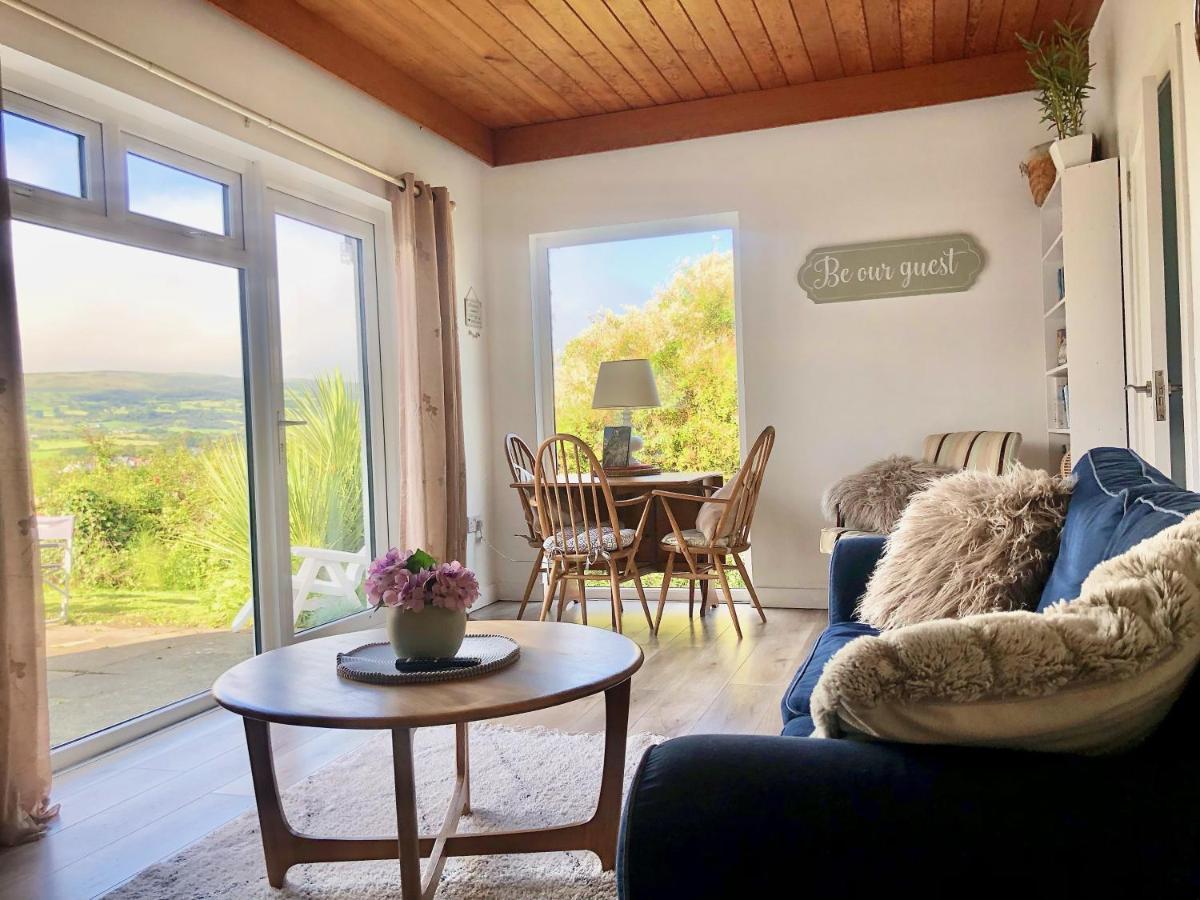Ballygally Seaview And Garden Hideaway Eksteriør bilde