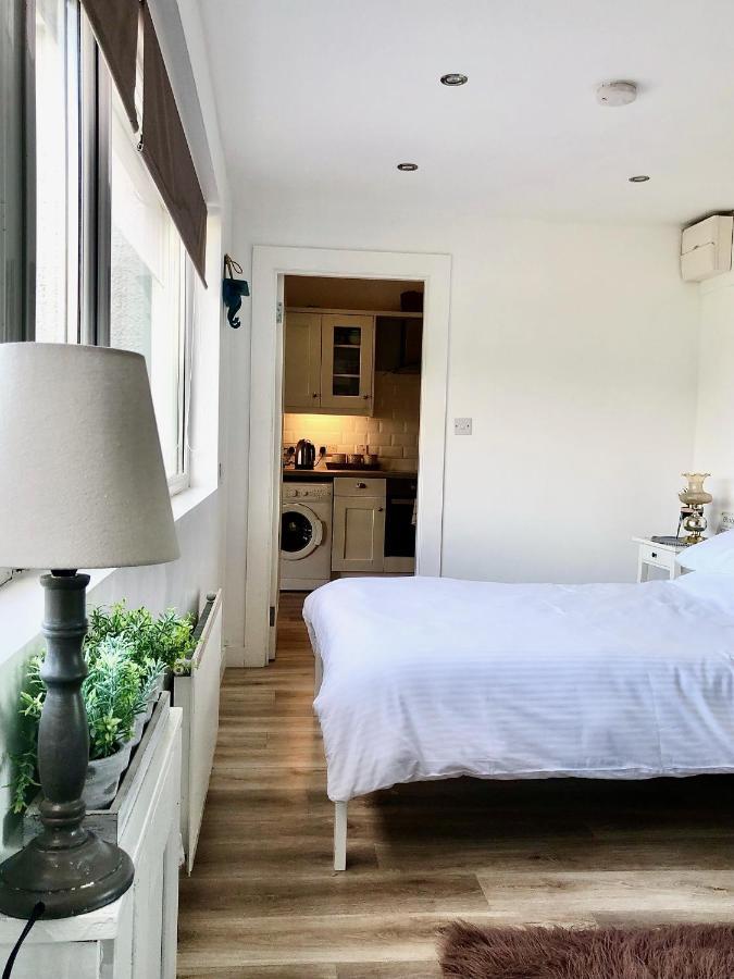 Ballygally Seaview And Garden Hideaway Eksteriør bilde